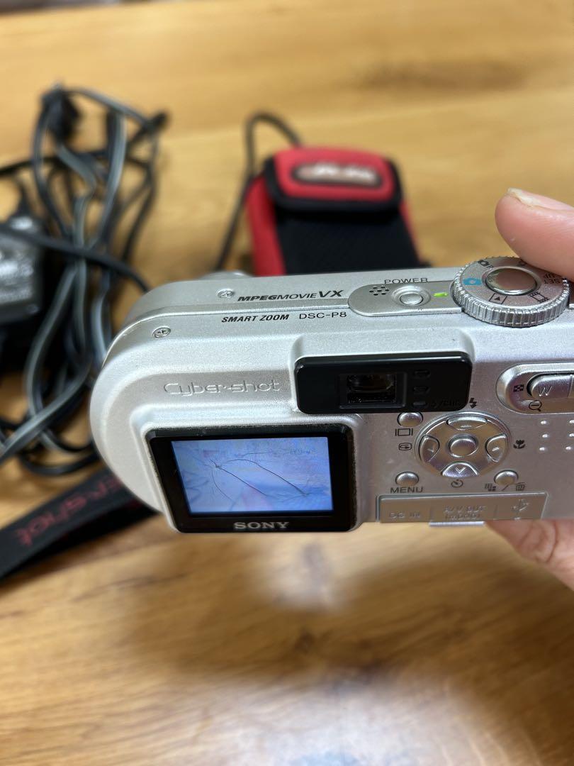 【良品】SONY デジタルカメラ DSC-P8 バッテリー・メモリースティック SONY サイバーショットDSC-P8【バッテリーメモリースティック4枚