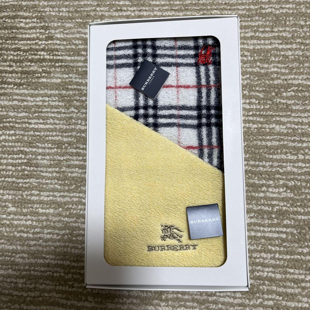 BURBERRY チェック柄 ハンカチ イエロー
