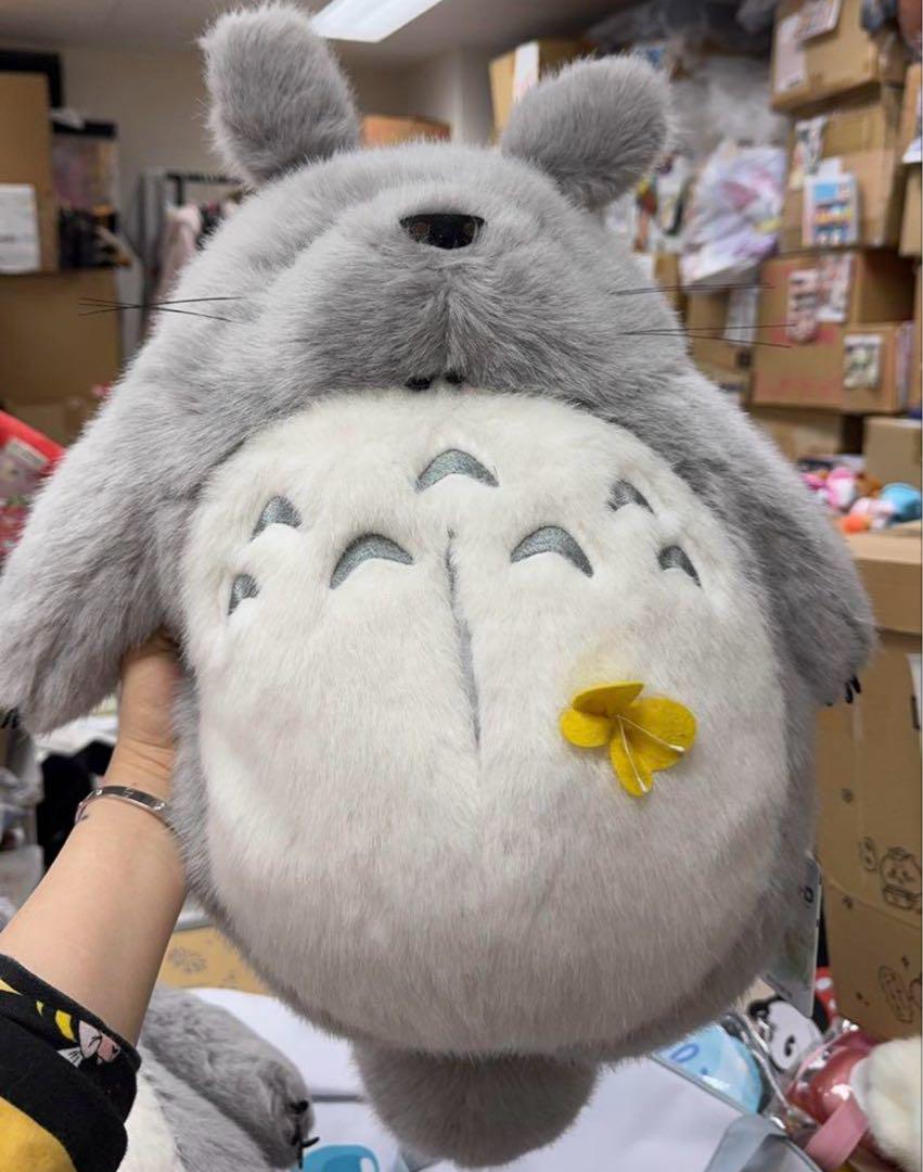 新品未使用大きなトトロ ティッシュカバー ジブリ