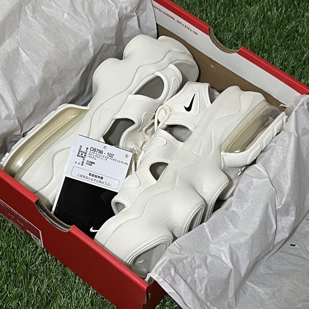 新品未使用・箱・タグ付き】NIKE エアマックスココサンダル