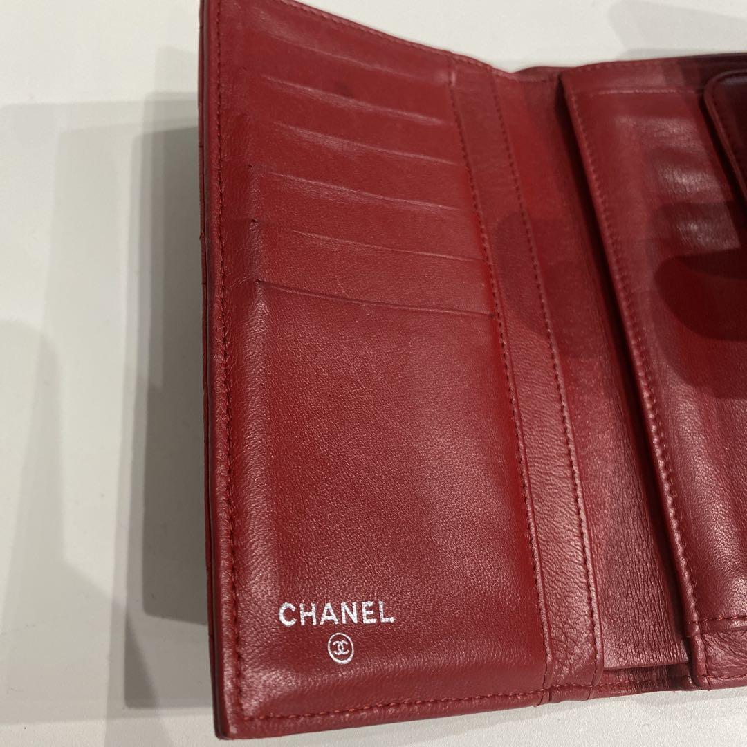 CHANEL 赤 ラムスキン　マトラッセ　長財布