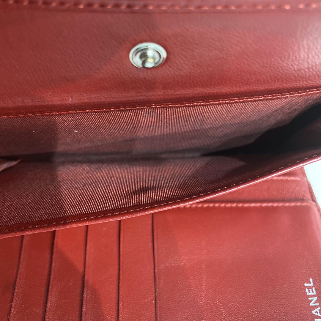CHANEL 赤 ラムスキン　マトラッセ　長財布
