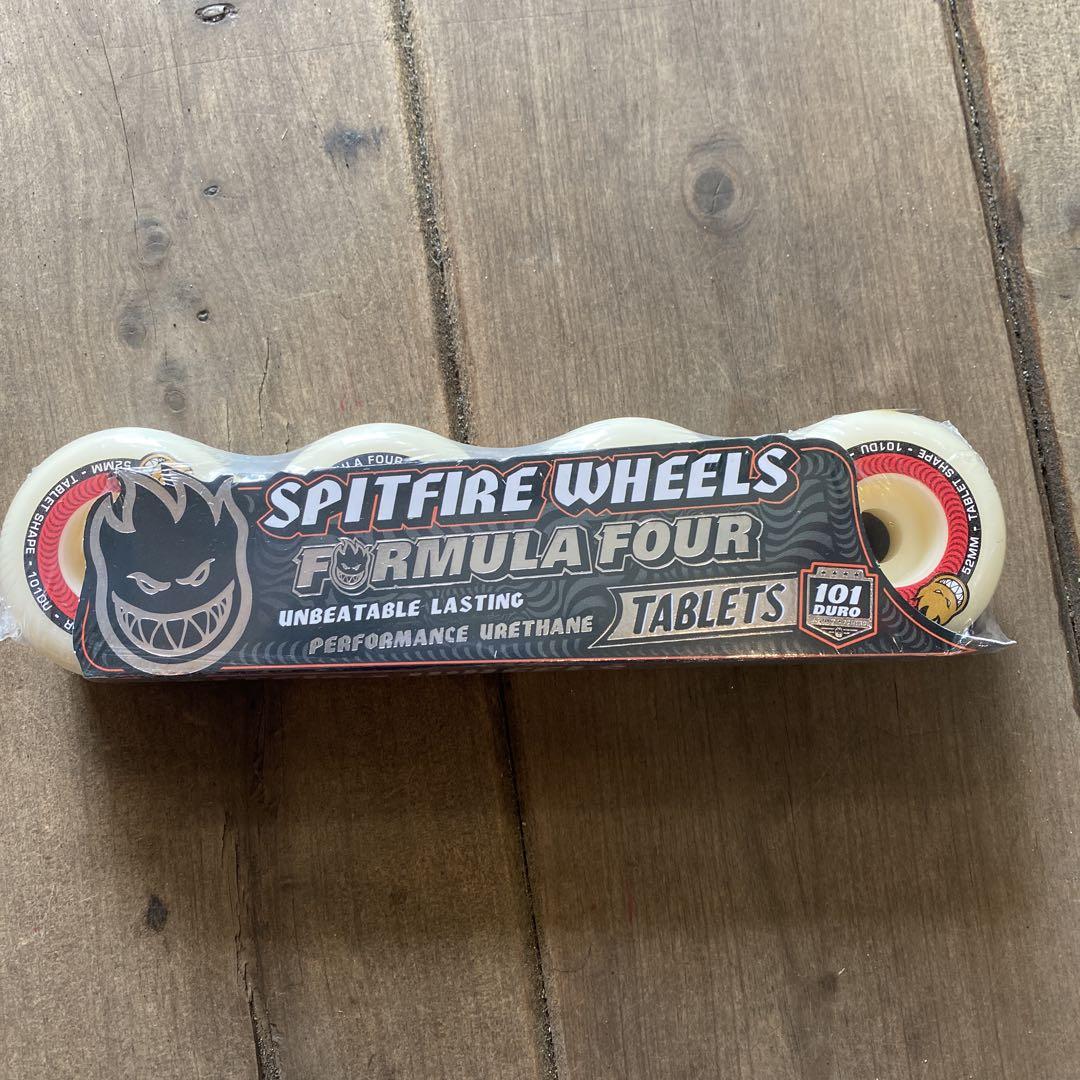 SPITFIRE フォーマル4 タブレット　52mmウィール 定価¥9130