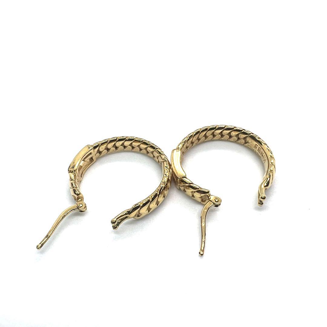 ベビーグッズも大集合 美品】FENDI フェンディ ゴールド バゲット フープ ピアス アクセサリー
