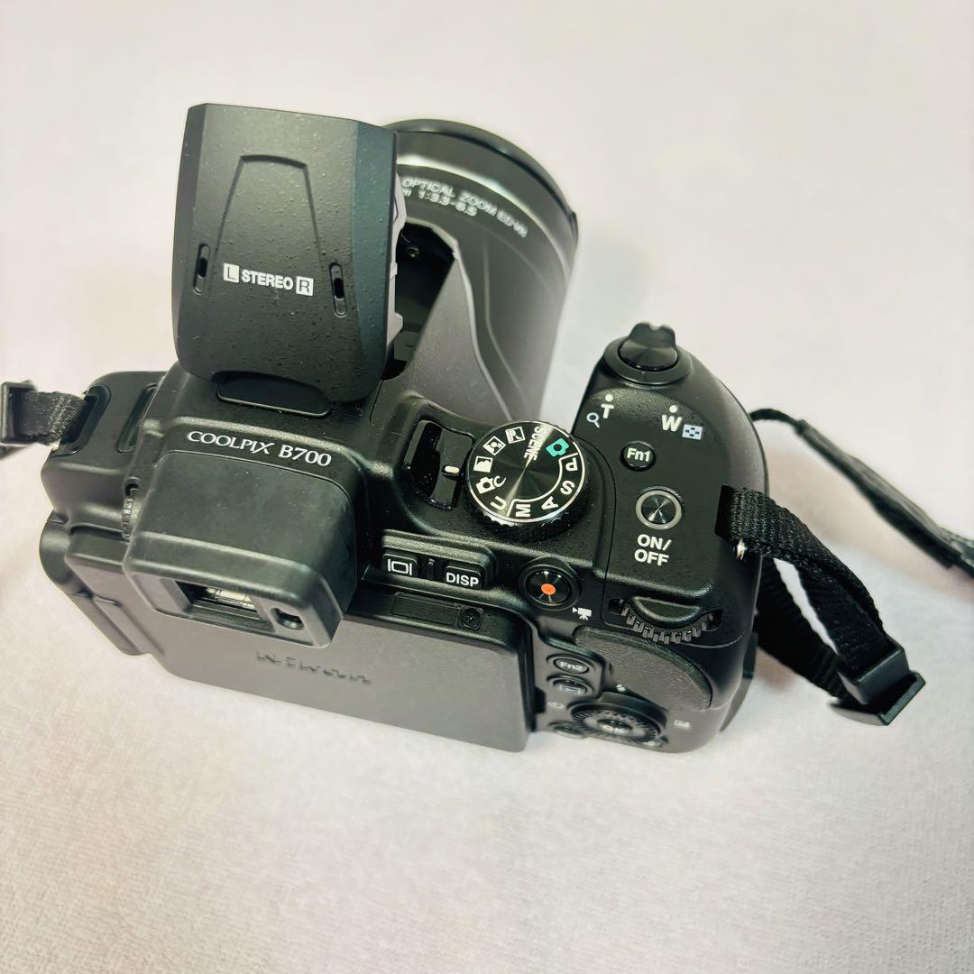 ニコンNikon COOLPIX B700 デジタルカメラ　ブラック動作確認済み