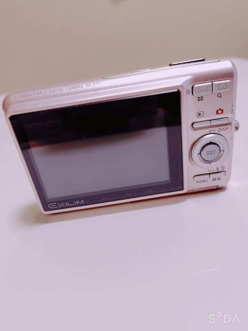 デジタルカメラ CASIO EXILIM EX-Z77