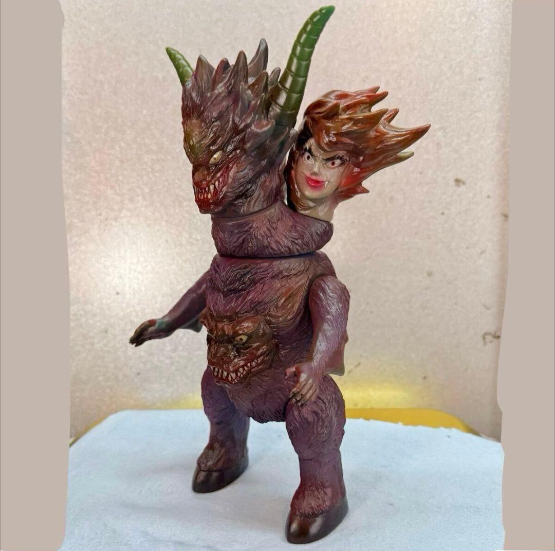 ENKA VINYL ゼノン ソフビ 蓄光 リペイント デビルマン - メルカリ