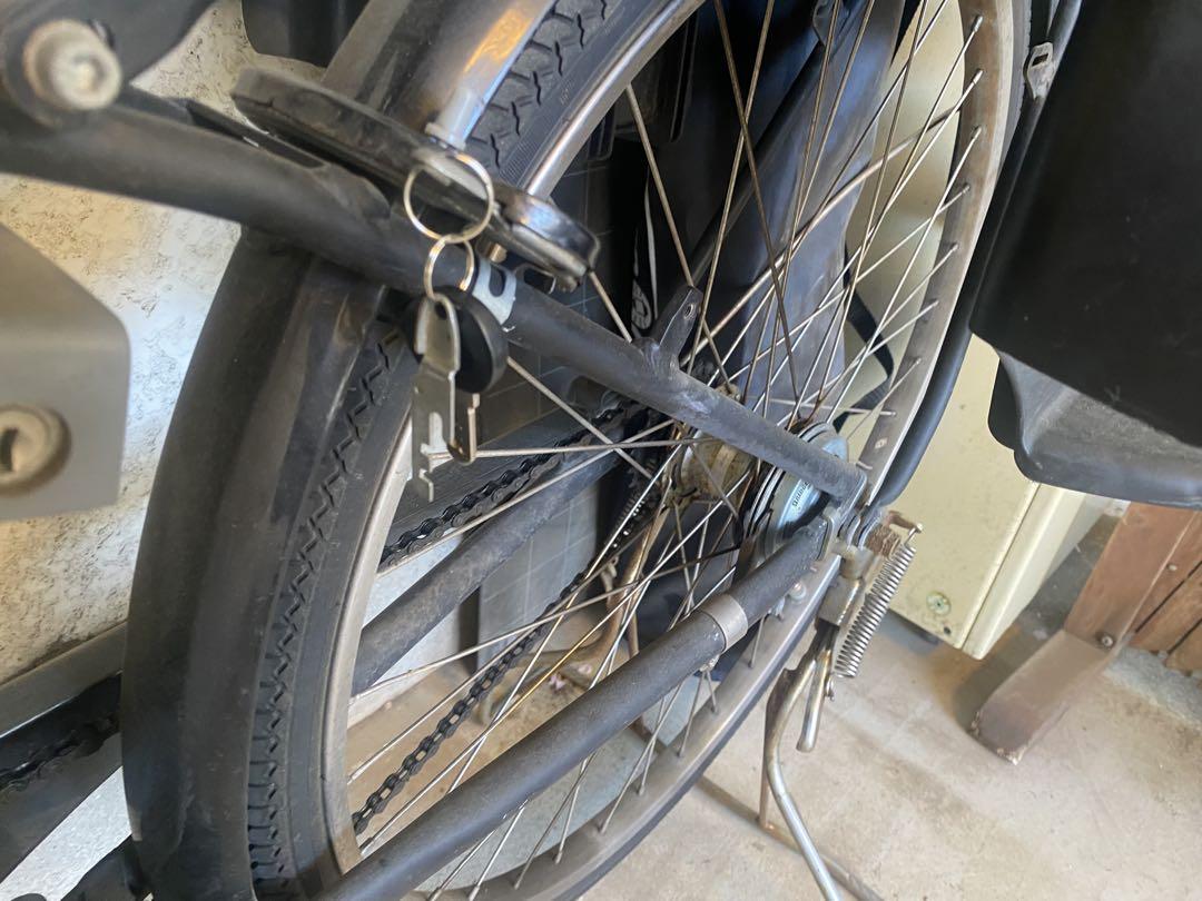 【引き取り限定】電動アシスト自転車 チャイルドシート付き 黒