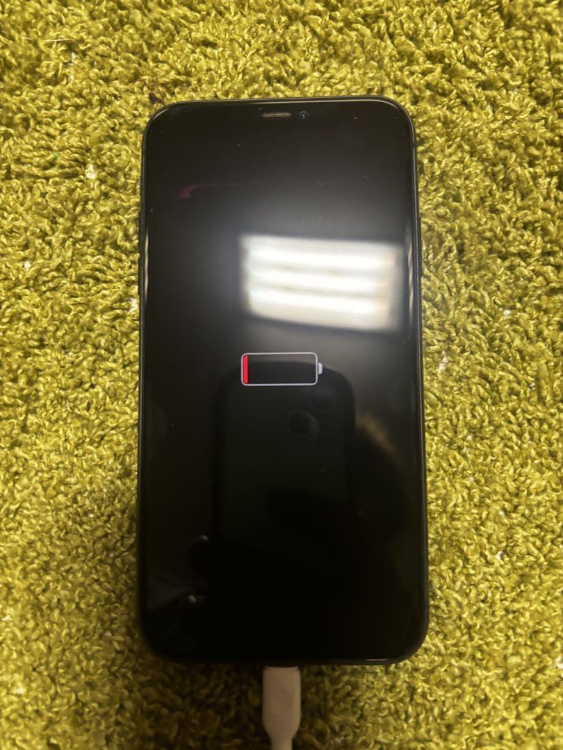 iPhone 11 ブラック 128 GB docomo ジャンク