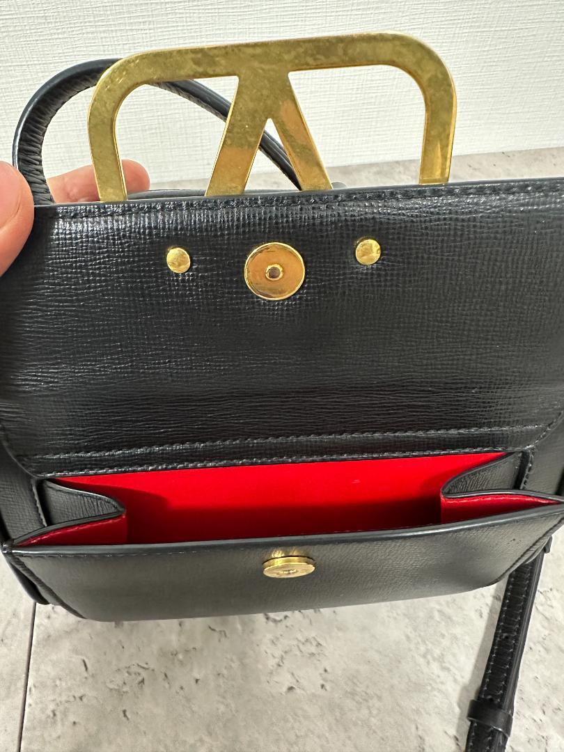 【この金額で売れない場合知人に売ります】バレンティノ VALENTINO バッグ この金額で売れない場合知人に売ります】バレンティノ VALENTINO