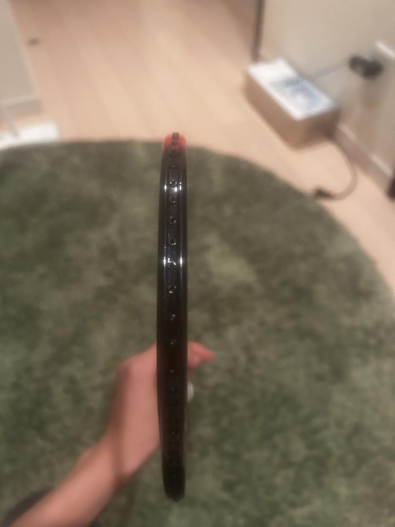 バドミントンラケット　ヨネックス　アストロックス77pro 4u