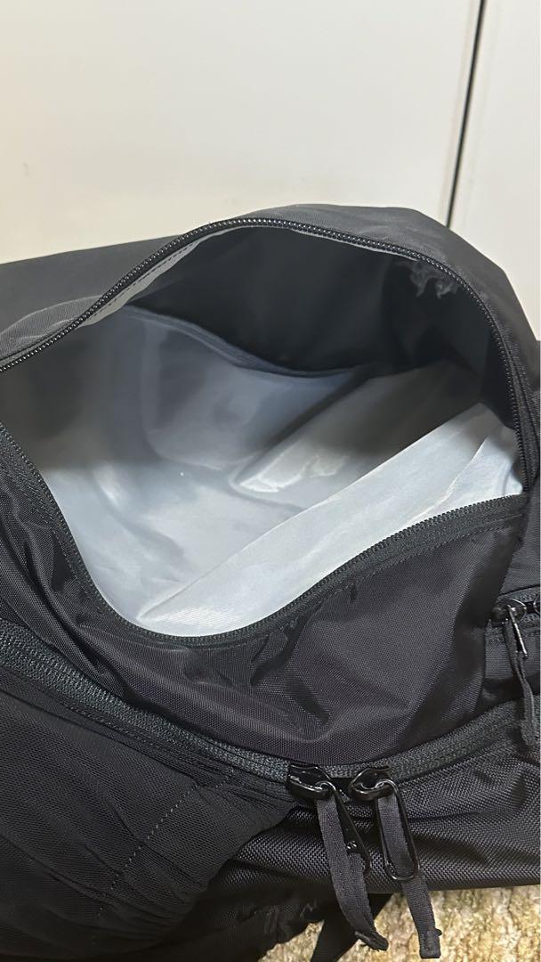 廃盤モデル　Arc'teryx マンティス32ブラック