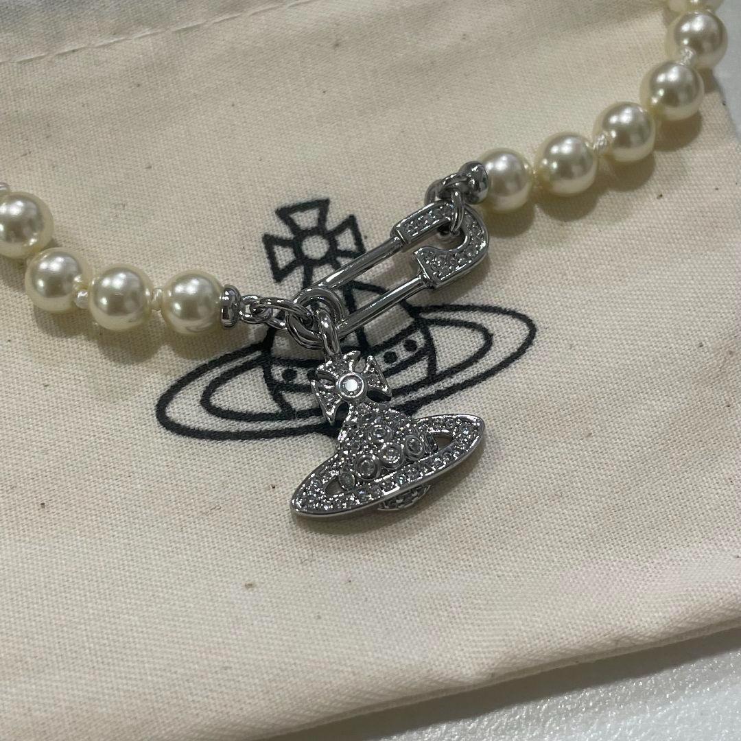 ヴィヴィアンウエストウッド ネックレス ROW PEARL ヴィヴィアンウエストウッド ネックレス ROW PEARL - メルカリ