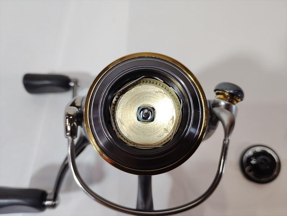 【BB交換済み】DAIWA LUVIAS 2508PE-DH　スピニングリール
