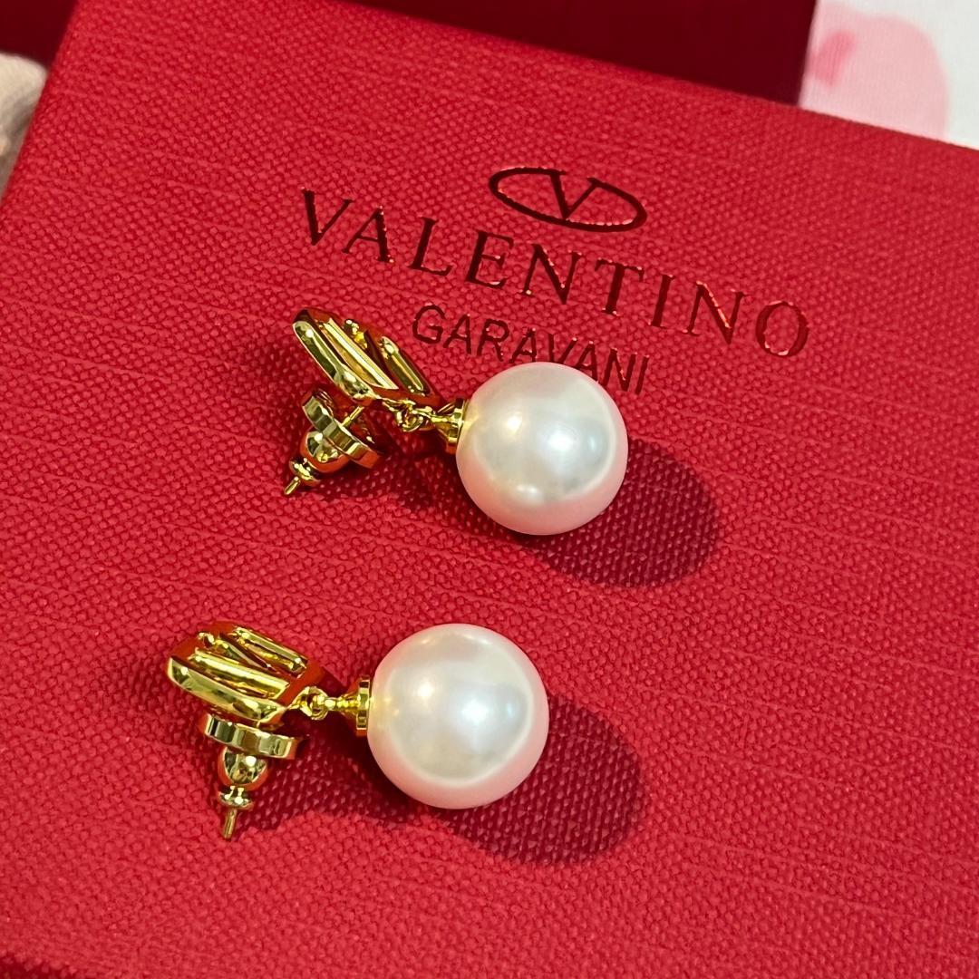 VALENTINO ピアス(両耳用)