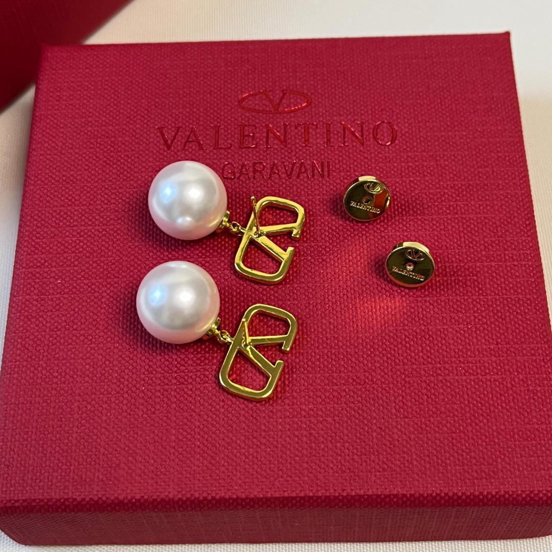 VALENTINO ピアス(両耳用)