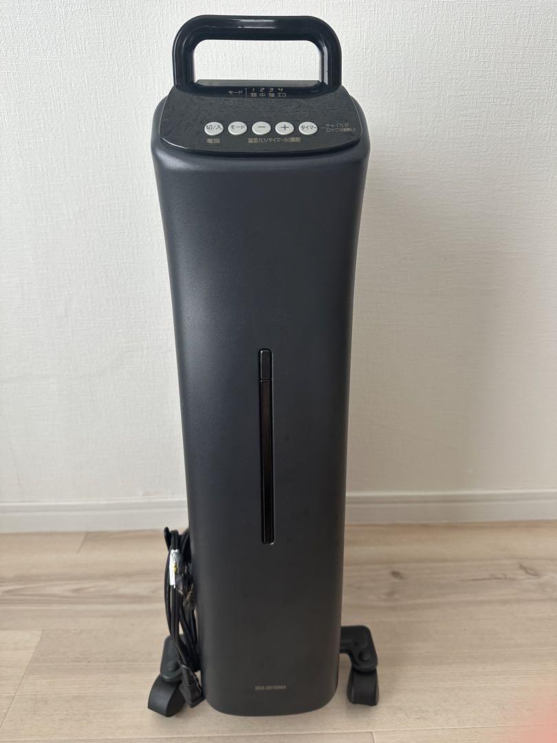 【美品】アイリスオーヤマ　オイルヒーター  IWHD-1208M-B