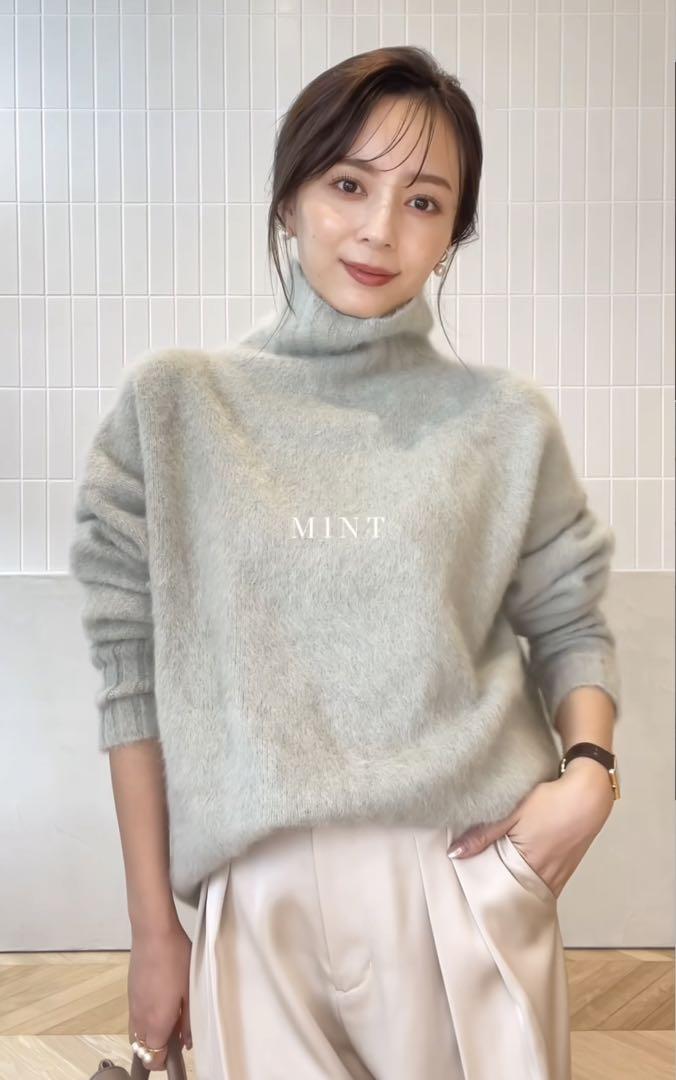 アニュアンス anuans ラクーンフォックスタートルネックニットプルオーバー （BEIGE）