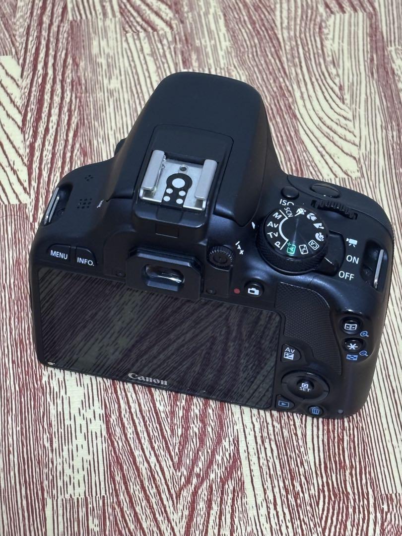 デジタルカメラ Canon EOS kiss X7
