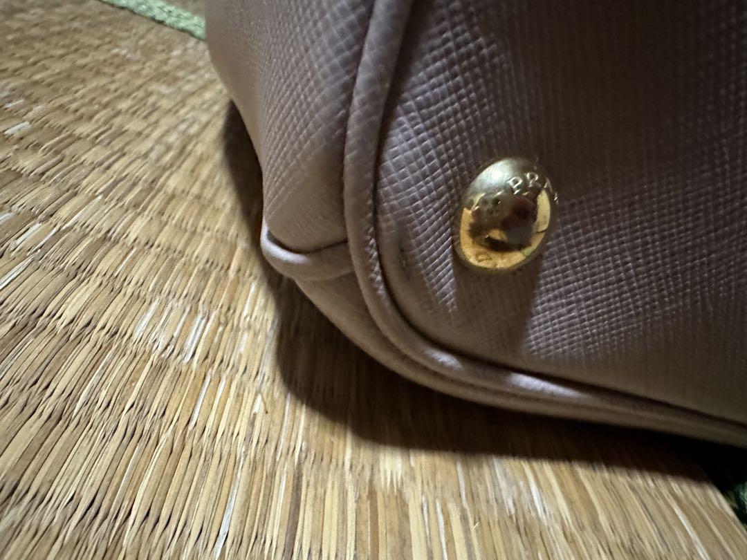 PRADA サフィアーノレザー ハンドバッグ ベージュ