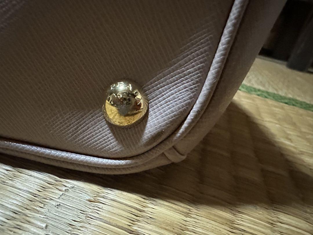 PRADA サフィアーノレザー ハンドバッグ ベージュ