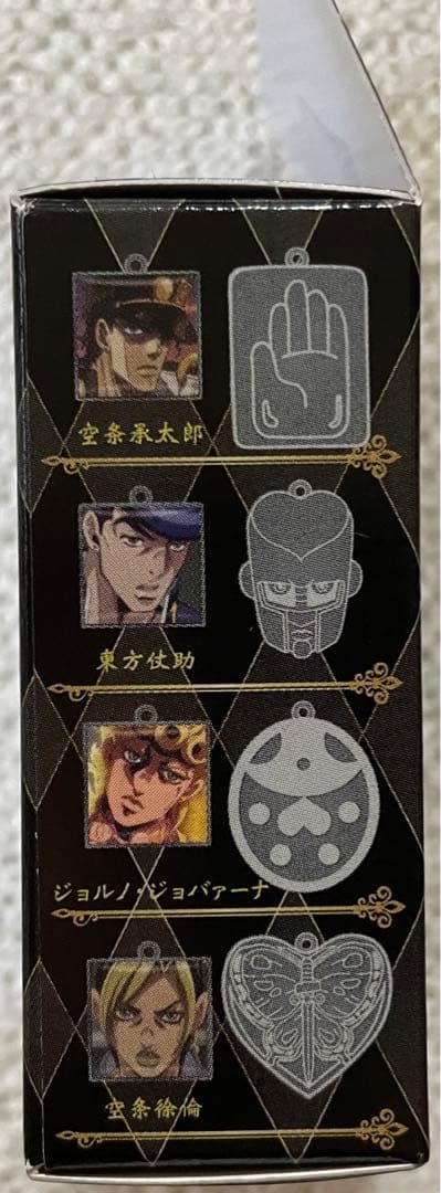 早割クーポン!ジョジョ アニメ10周年記念展 チャーム 空条承太郎