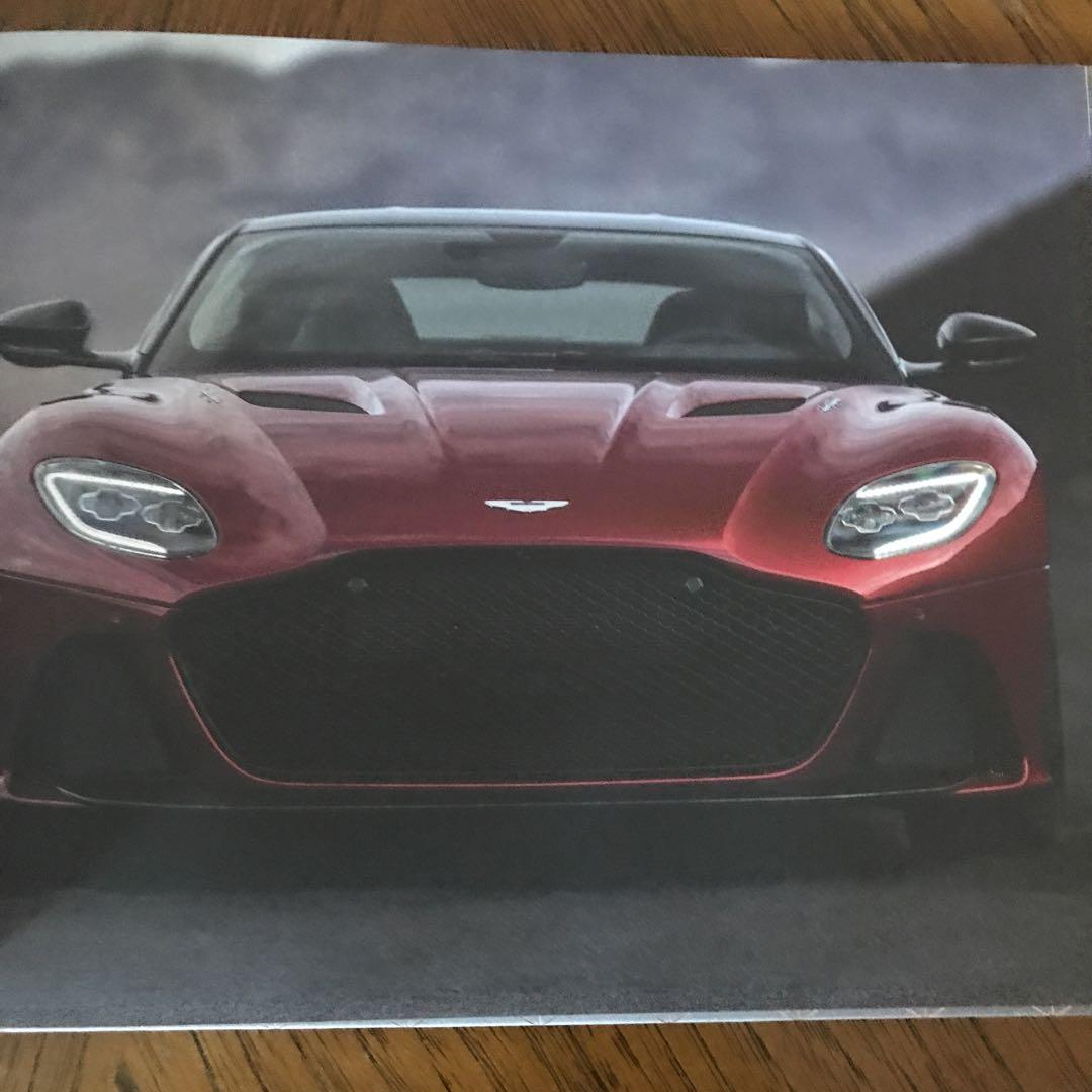 アストンマーチン　DBS 豪華カタログ