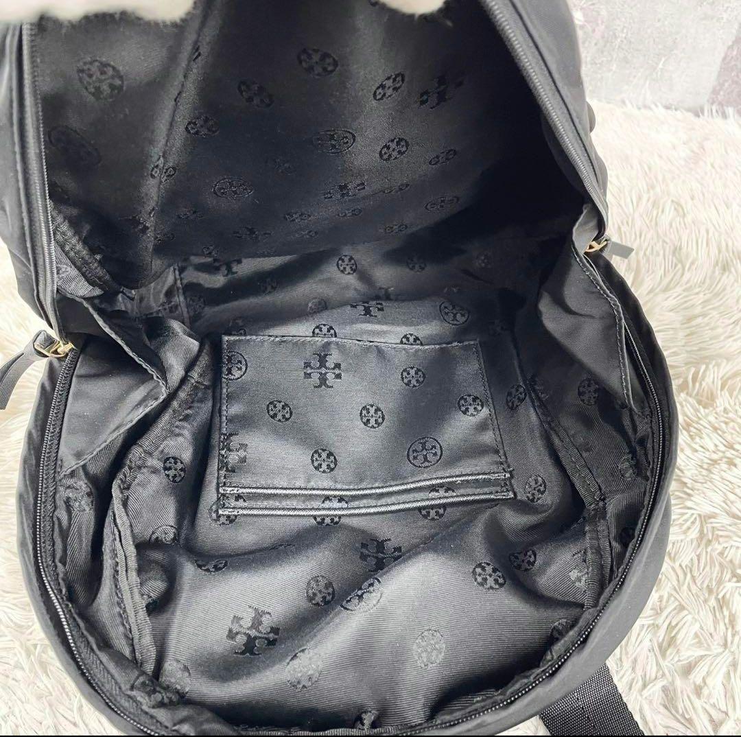 トリーバーチ　黒　リュック　中古　美品