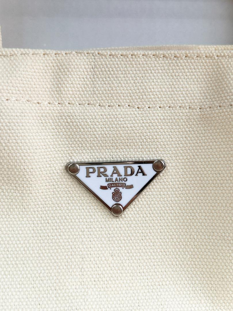 PRADA - 最新 箱付き プラダ ロゴプレート ノベルティ トート
