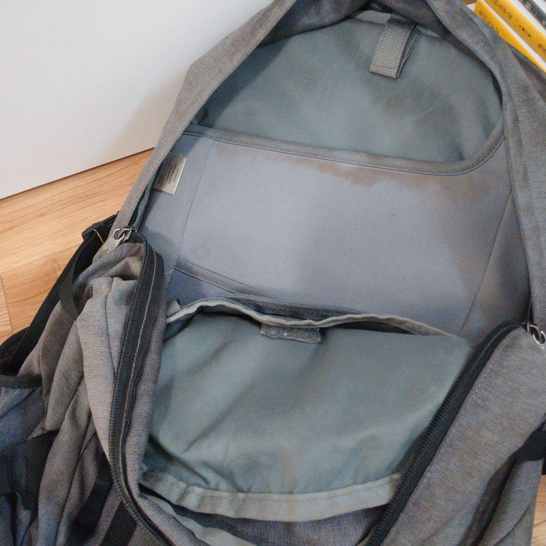 THE NORTH FACE グレー バックパック　bigshot