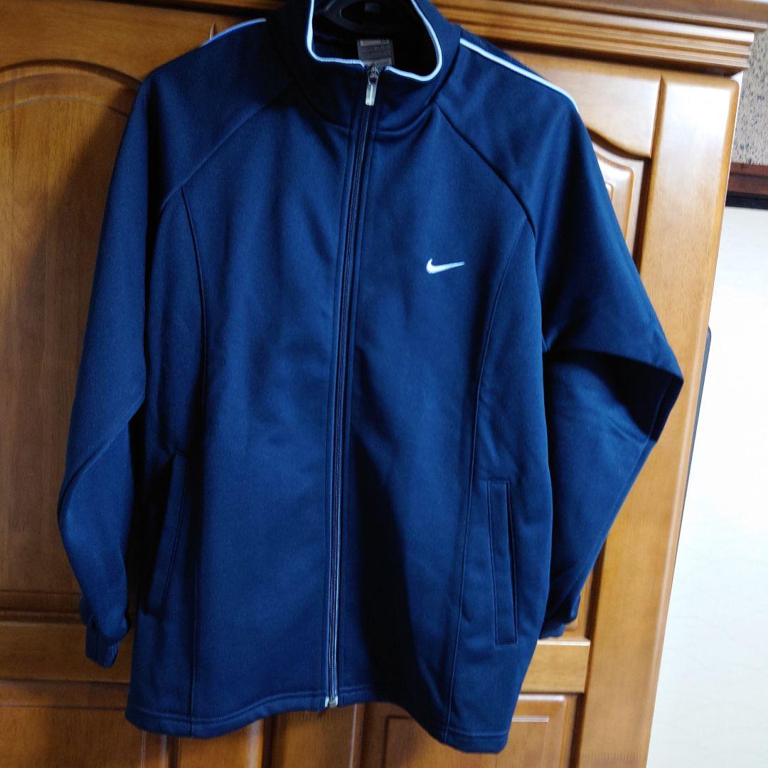 Nike ネイビー ジャージ上下　レディース
