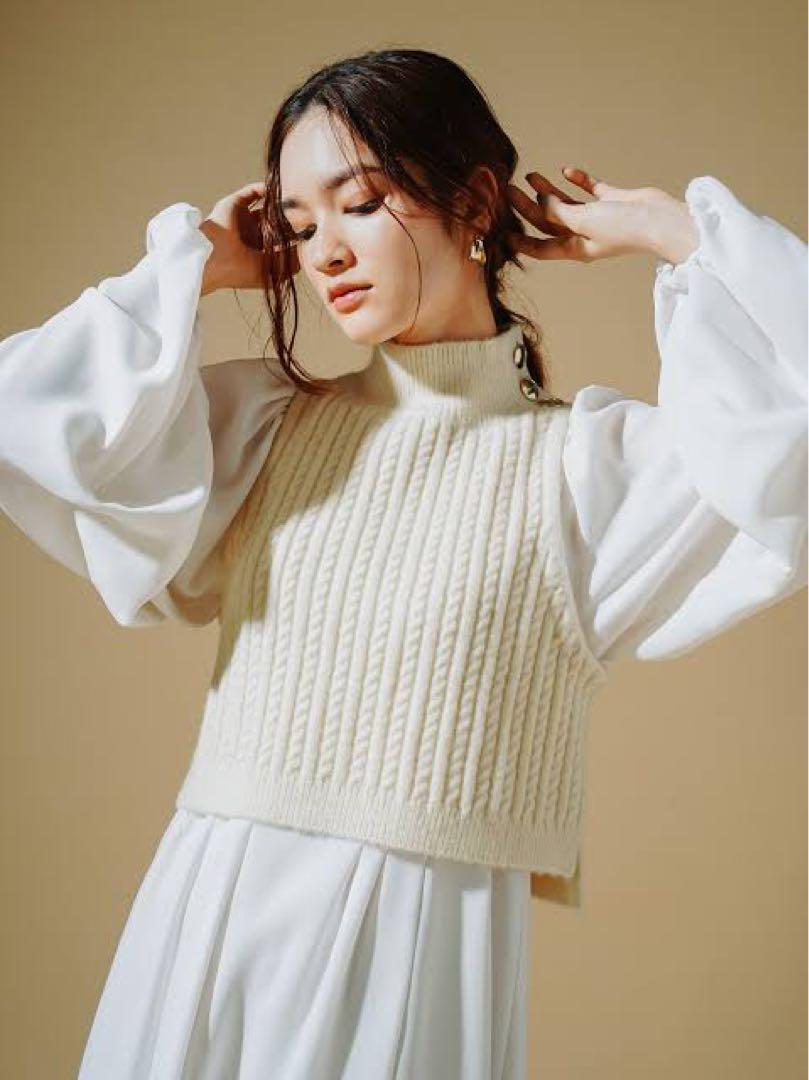 宇垣美里さん着用 CELFORD ニットベストレイヤードワンピース IVR