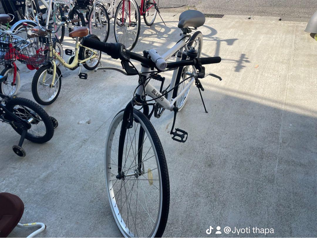 中古自転車です！ SHINEWOOD BLUEKS シマノ6段変速 26インチク