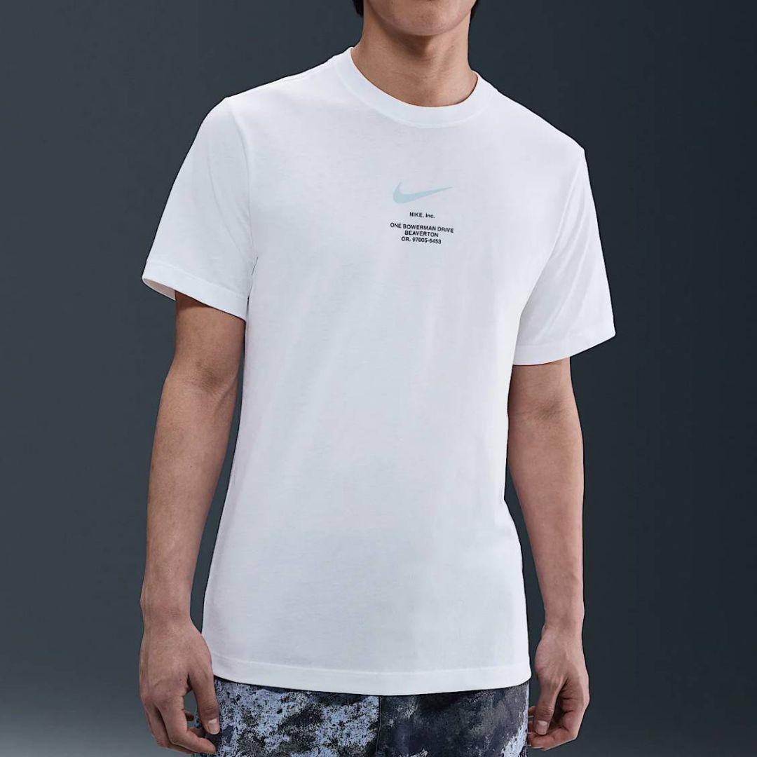 【Nike】ストリート◎SWOOSH バックプリント Tシャツ NIKE - NIKE バックプリントロングTシャツ 新品の通販 by ちなち