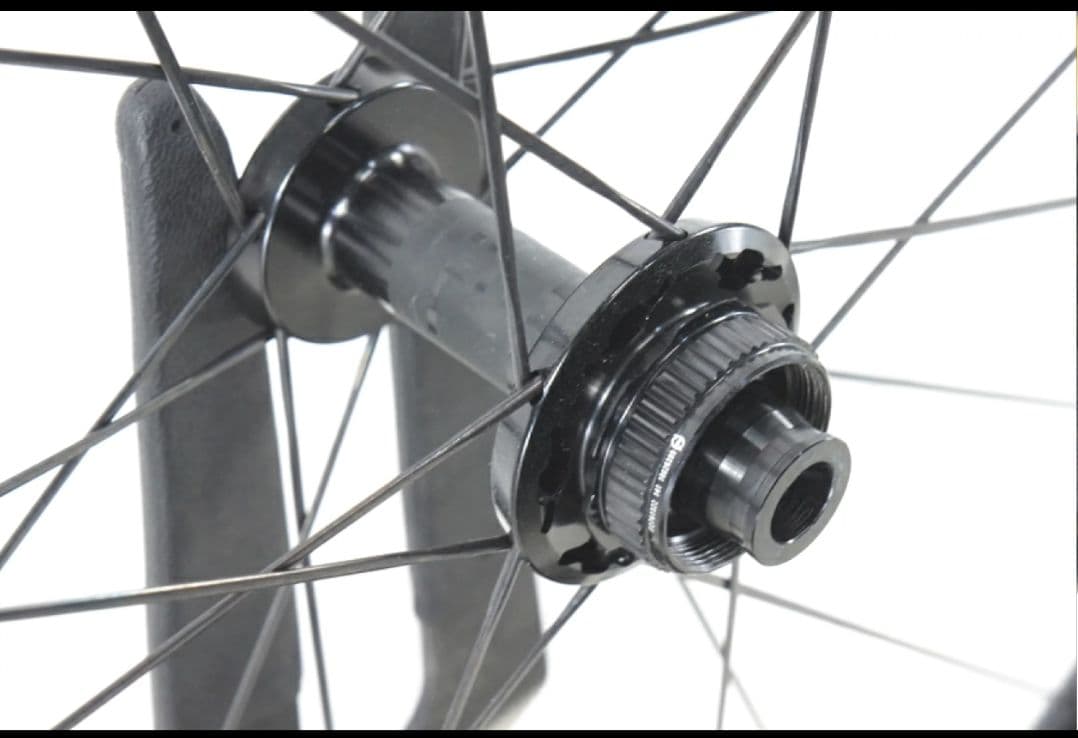 AEOLUS PRO 51 チューブレスタイヤ 25mm AEOLUS PRO 51 チューブレスタイヤ 25mm