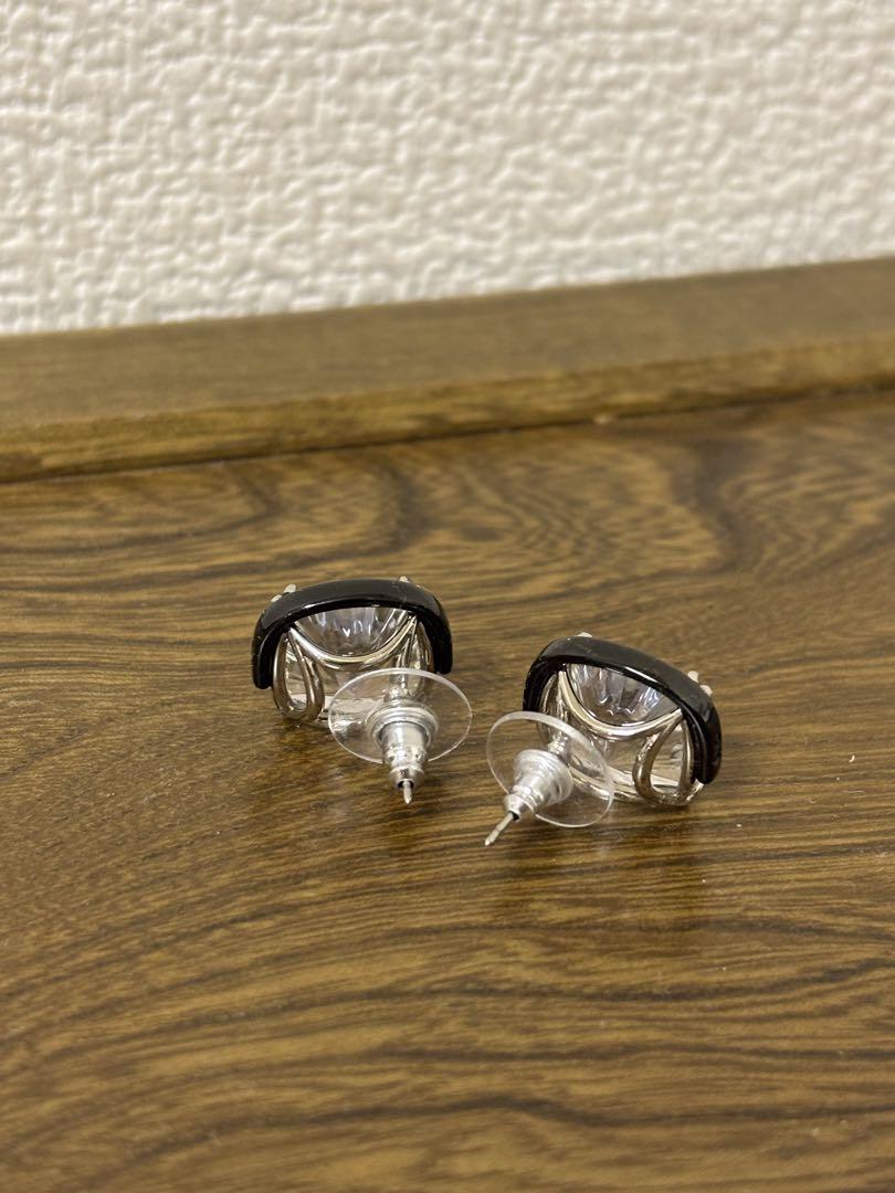 スワロフスキー SWAROVSKI Harmonia スタッドピアス