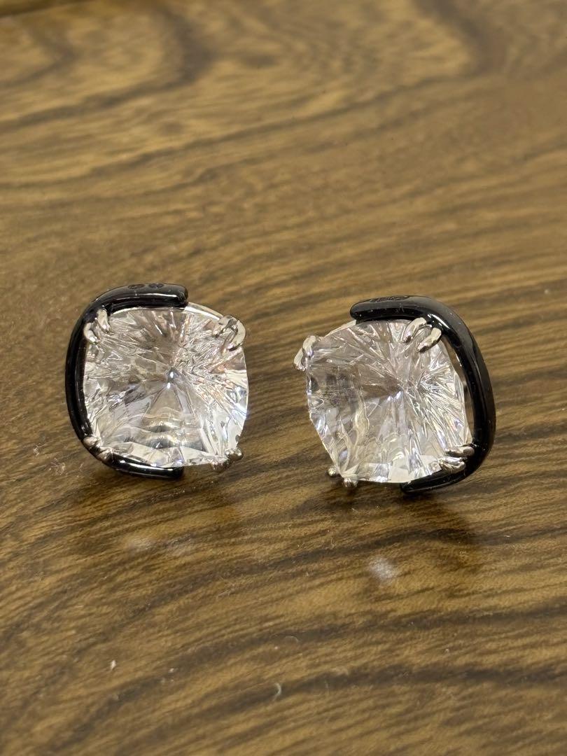 スワロフスキー SWAROVSKI Harmonia スタッドピアス