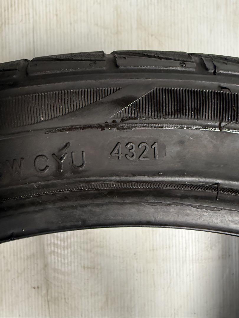 【2021年製】225/40ZR18 モモ MOMO 2 本/イタリアで設計