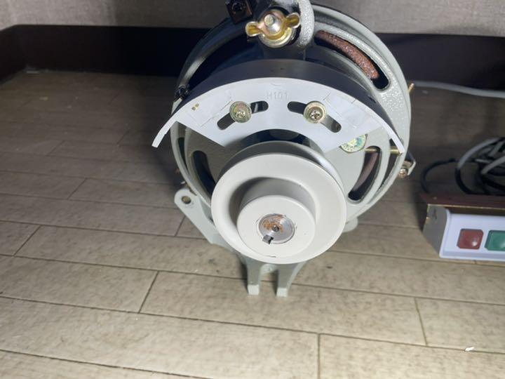 【わかる】 未使用品 工業用ミシン モーター 電圧切り替え有り 9b0j8-m83305678297 ターです