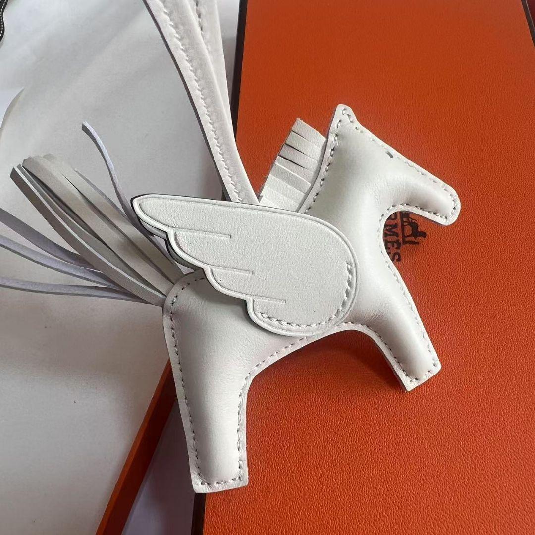HERMES エルメス ロデオペガサスPM ヴェールフィズ チャーム