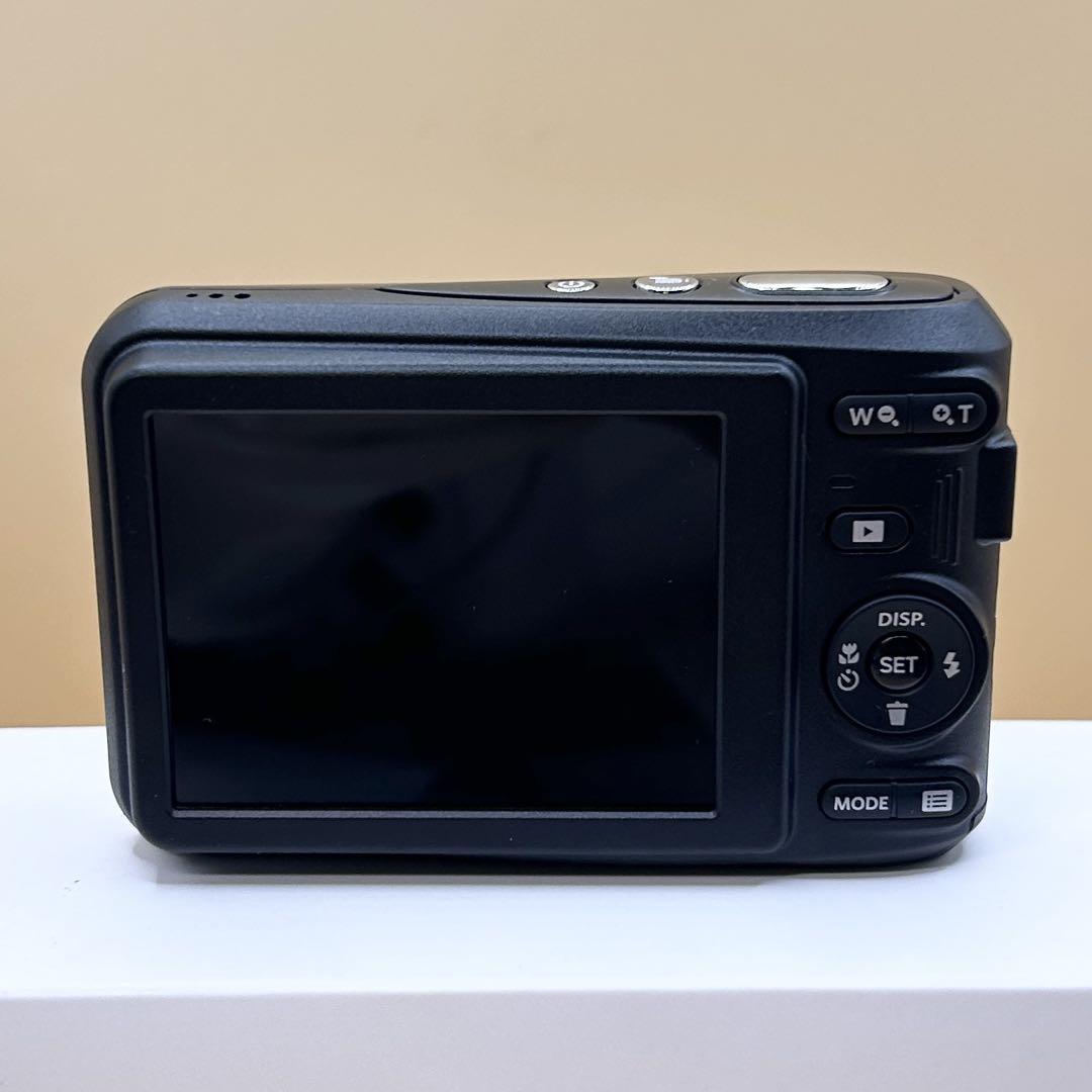 【超美品】KODAK PIXPRO FZ43 ブラック デジタルカメラ 乾電池式