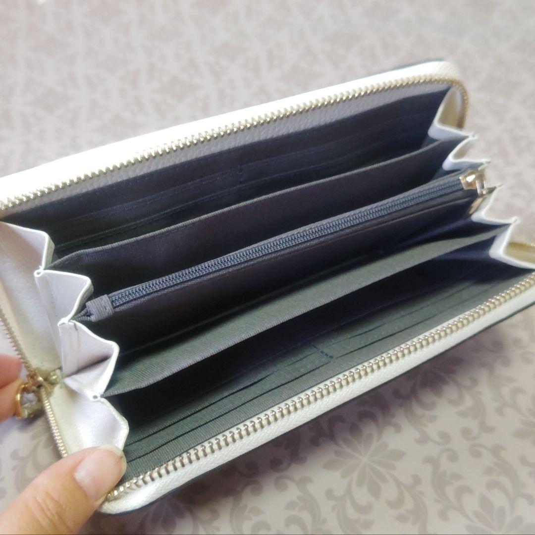【新品】ダイヤモンドパイソンラウンドファスナー長財布 シャイニング加工ナチュラル