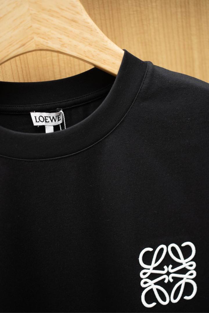 【プレゼントにも☆】LOEWE ロエベ Tシャツ ユニセックス ユニセックス LOEWE(ロエベ) Tシャツ・カットソー(レディース