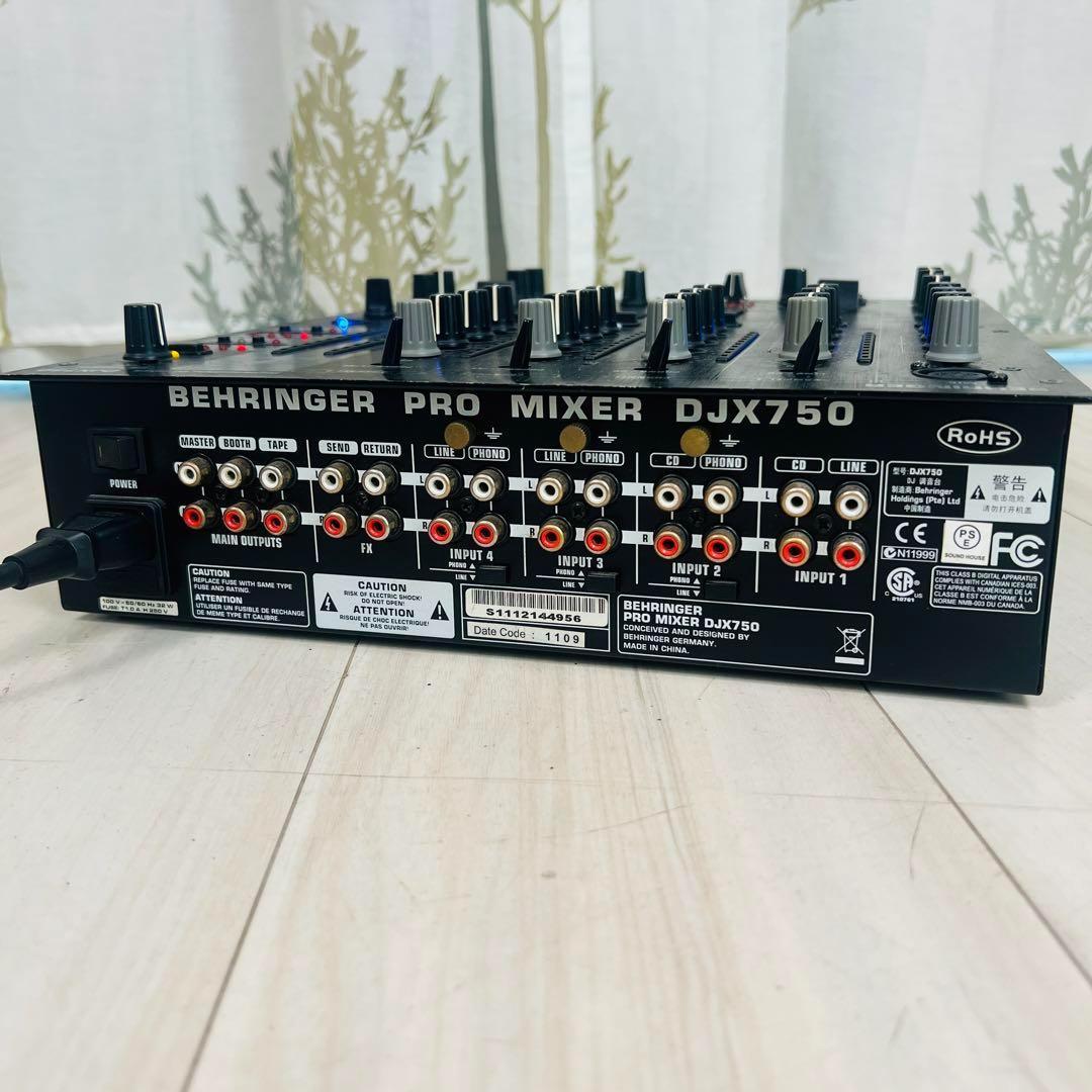 【ジャンク】BEHRINGER ベリンガー PRO MIXER DJX750
