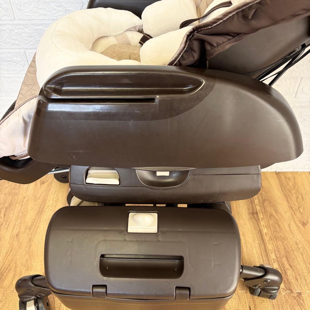 良品 コンビ ホワイトレーベル ネムリラAT オートスウィング 付属品完備 良品 コンビ ホワイトレーベル ネムリラAT オートスウィング 付属品完備