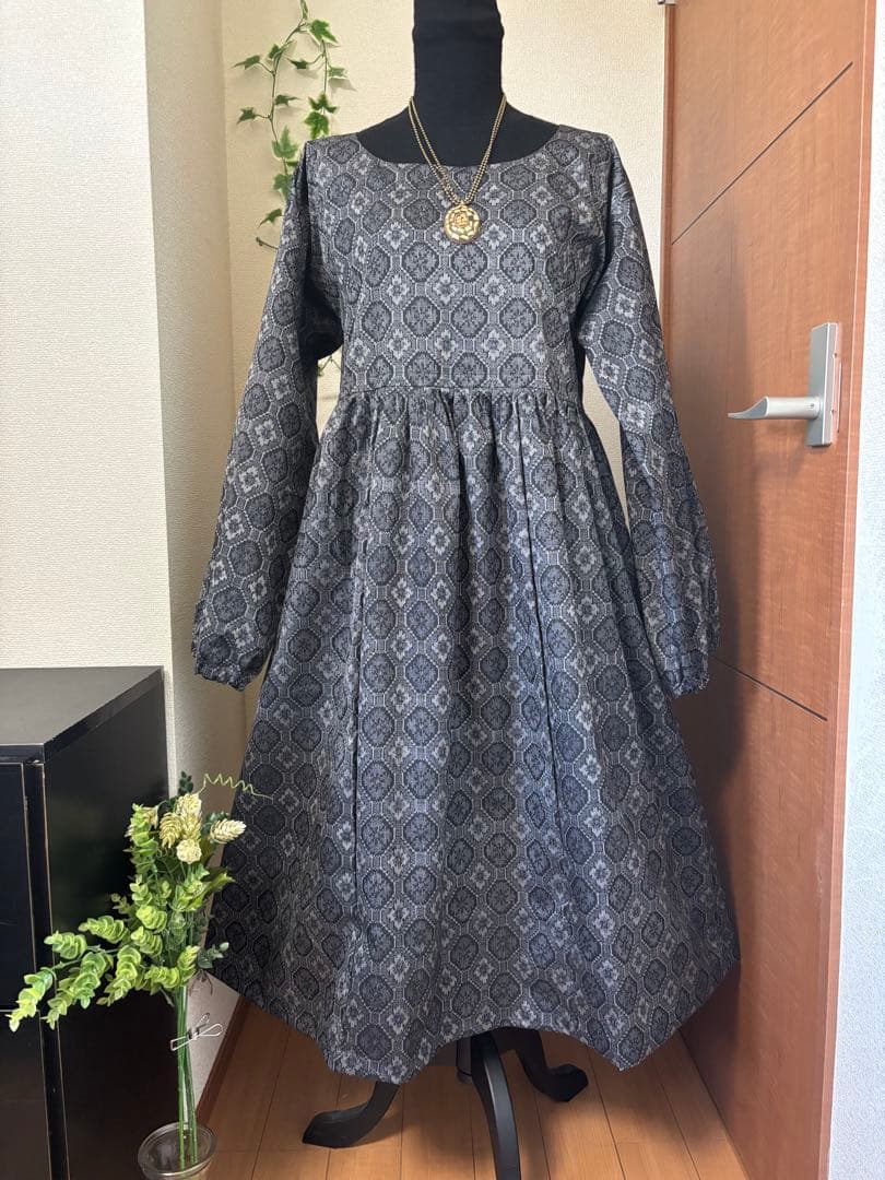＊着物リメイク＊ハンドメイド＊長袖ワンピース