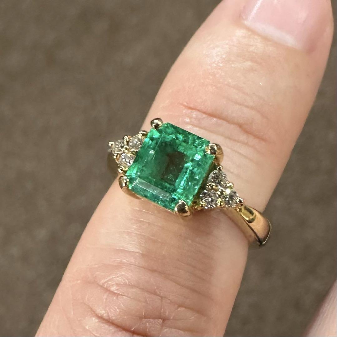 K18 一級品　天然エメラルド　1.15ct ダイアモンド　リング