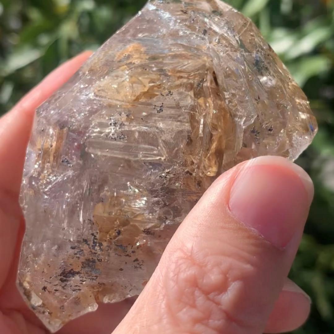 ダイヤモンド系骸骨水晶ジャイアント/巨大フェンスタークォーツ ダイヤモンド系骸骨水晶ジャイアント/巨大フェンスタークォーツ