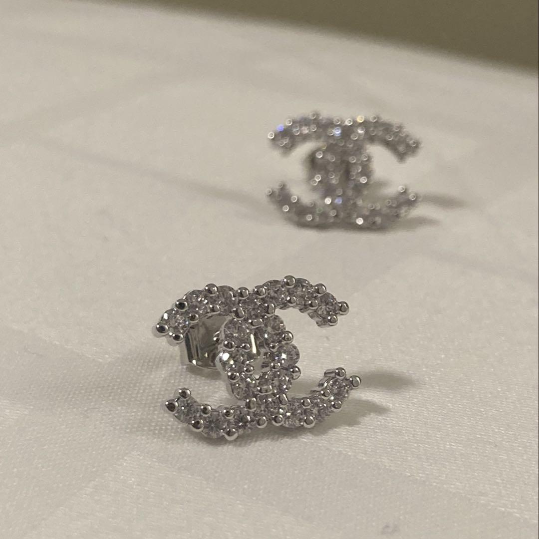 つばさCHANEL ピアス