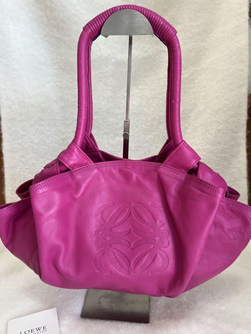 LOEWE ナッパアイレ　フューシャピンク